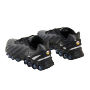 AIR MAX DN8